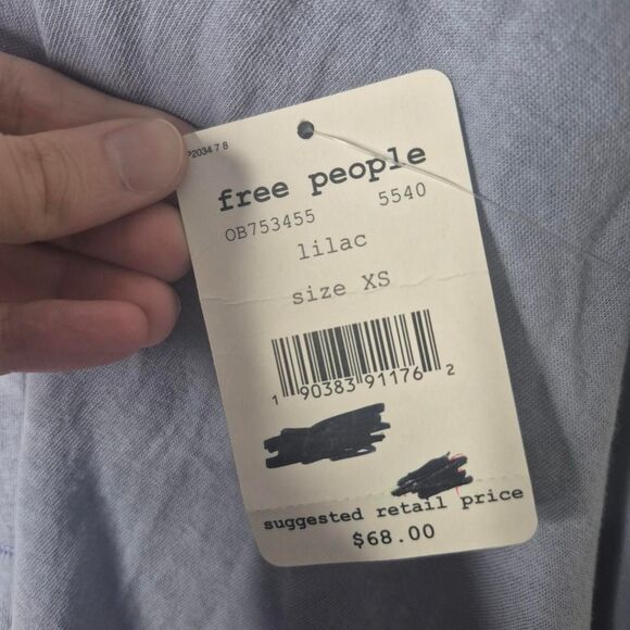 Free People We The Free Lilac Peachy Tee Lace Hem V-Neck Tank Top Size XS - Picture 4 of 4